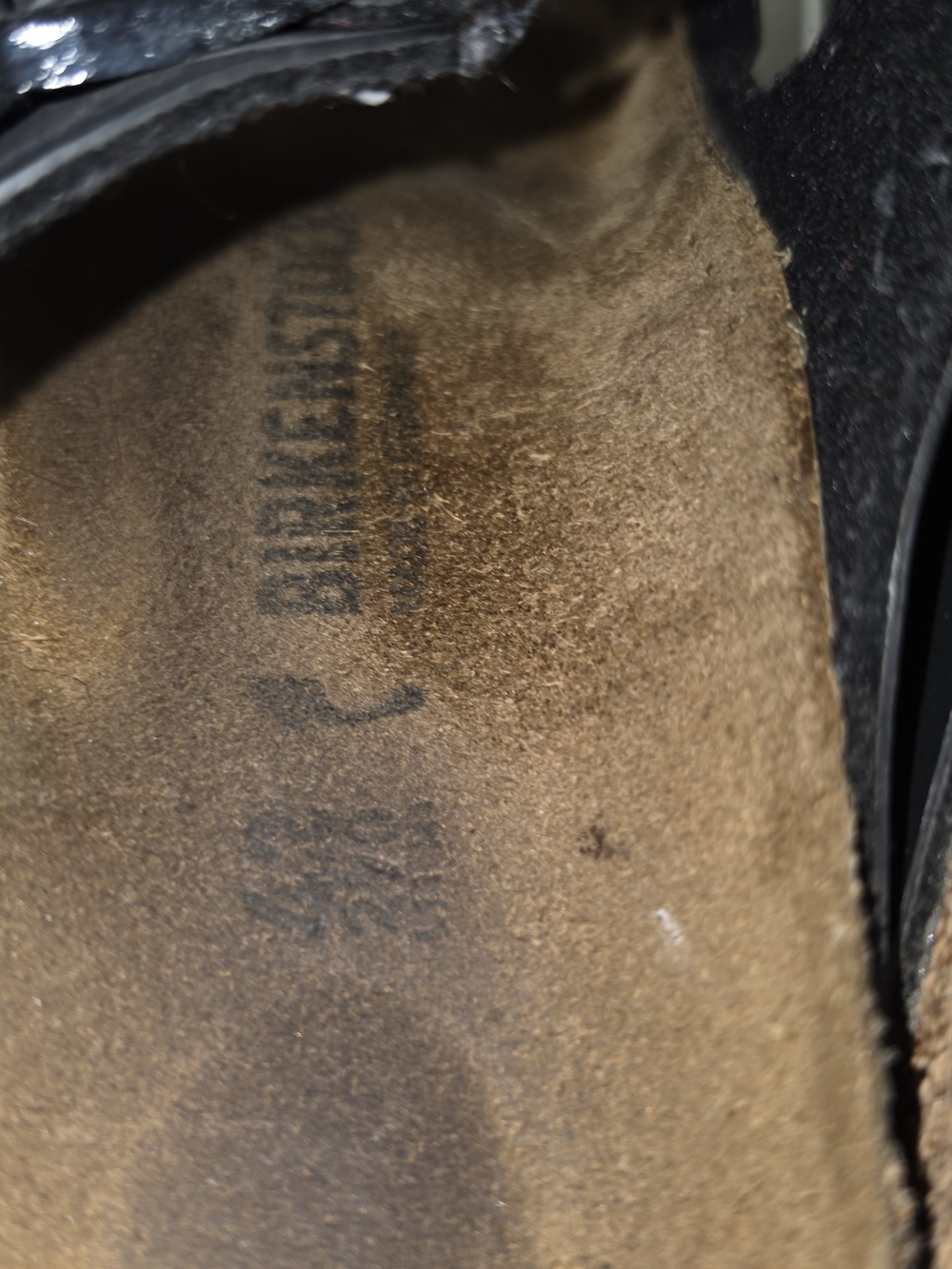 Birkenstock Black Two-Strap Sandals with Buckles Size 42 - Picture 3 of 10